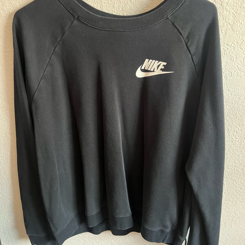 Nike Women's Classic Black Sweatshirt